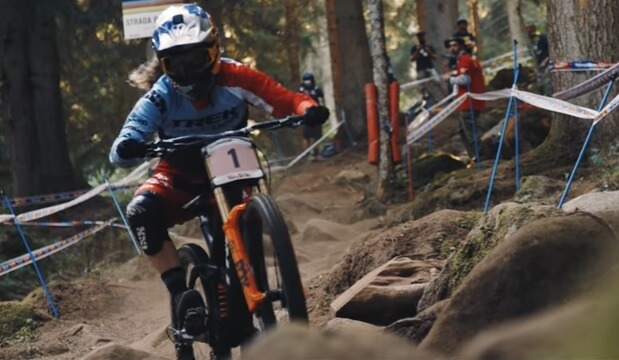 Rachel Atherton // A temporada perfeita Rachel Atherton - temporada perfeita